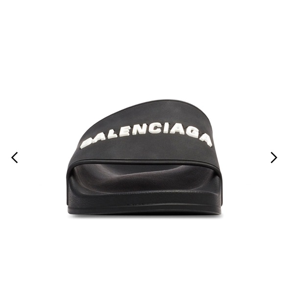Balenciaga Slides - Picture 3 of 5
